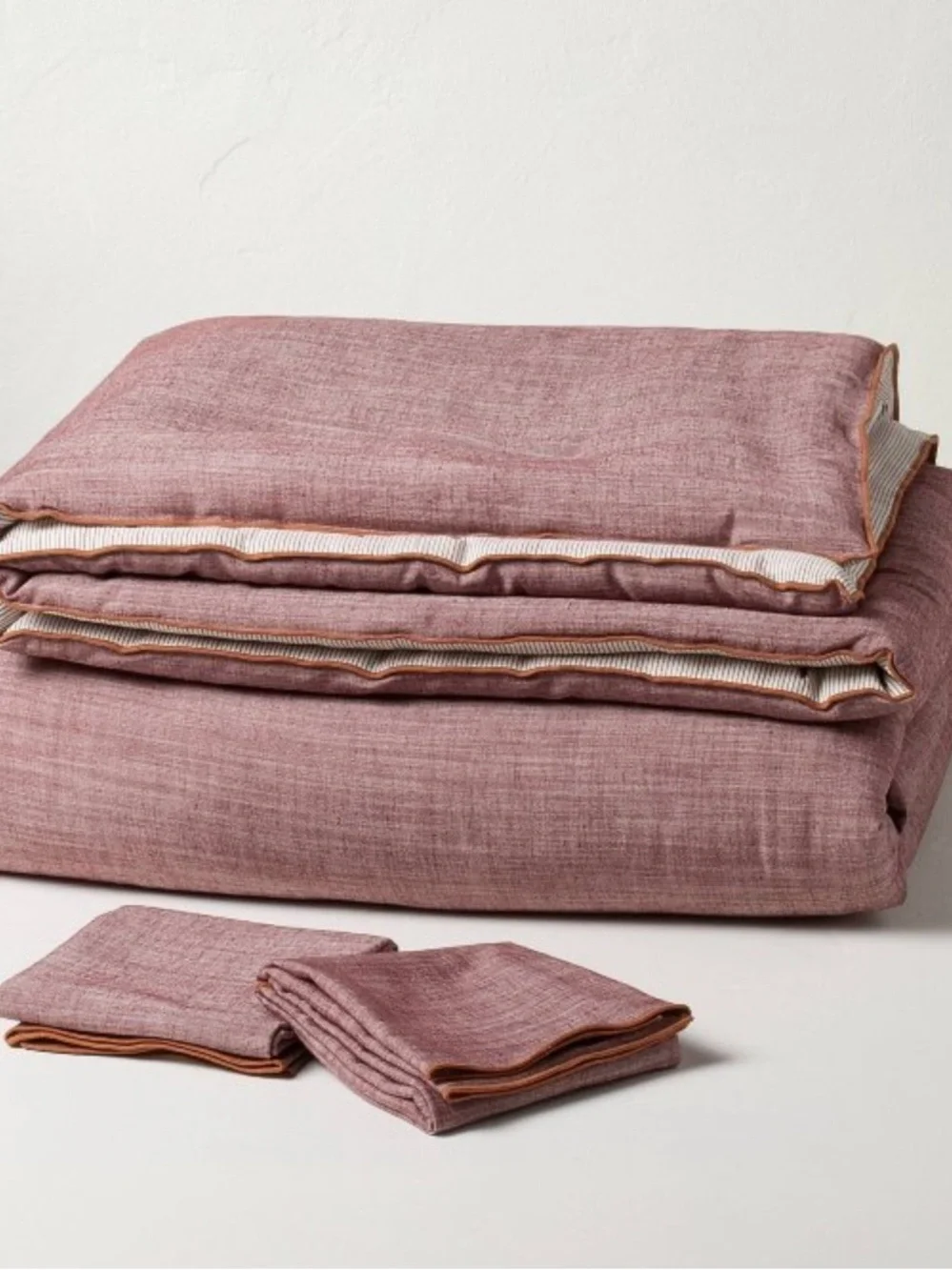 HEARTH & HAND NWT 3pc King Reversible Duvet Cover Set -Burgundy